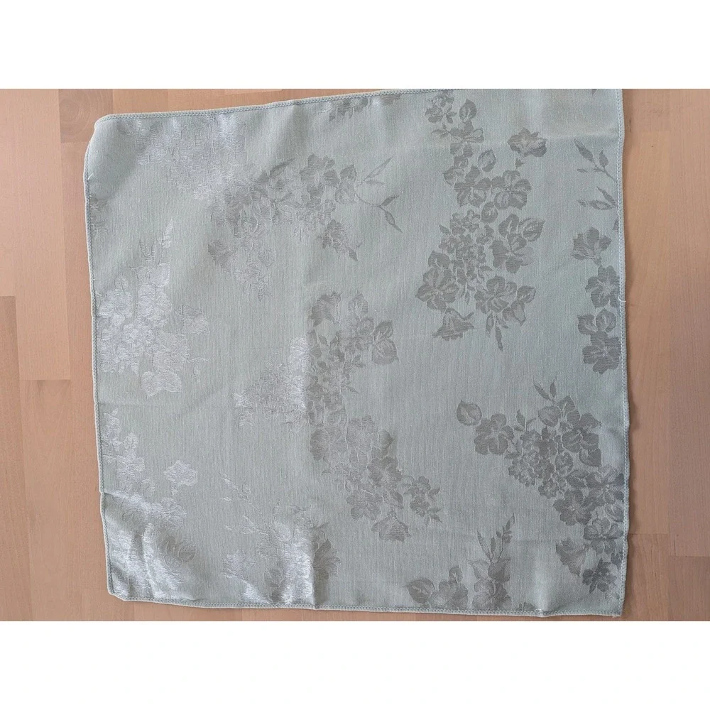 Spring Medley Mist Blue Reversible Damask Floral Napkins Set of 4 17x17 New